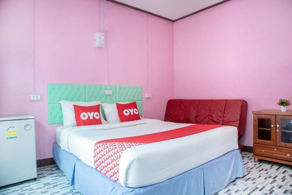 Oyo 797 Pink House Bungalow Ko Lanta Eksteriør bilde
